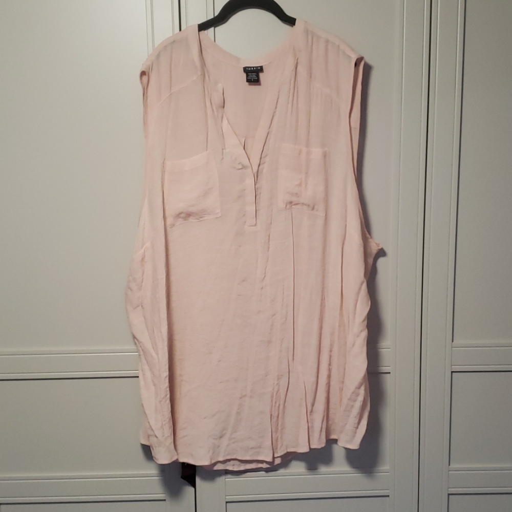Sleeveless Light Pink Blouse